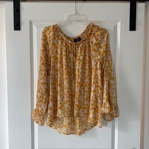 Medium Vici Collection Long Sleeve Top with Ruffles